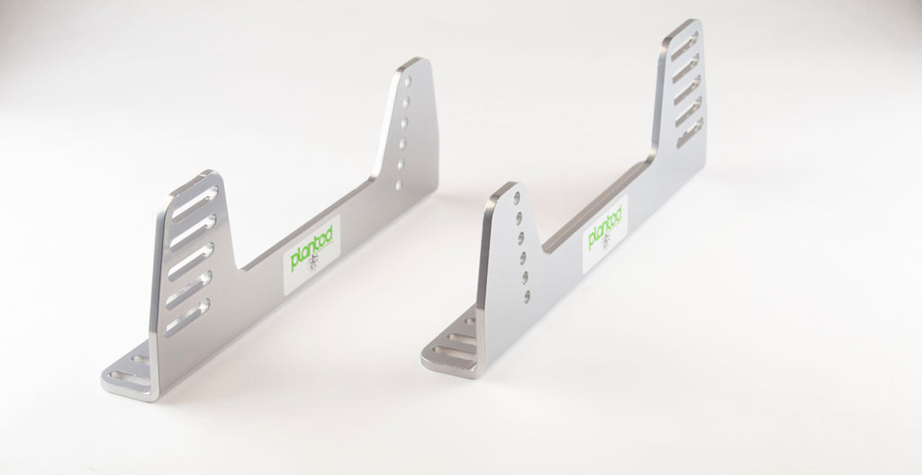 Planted Aluminum 90 Degree Universal Side Mount – GregsRaceParts.com